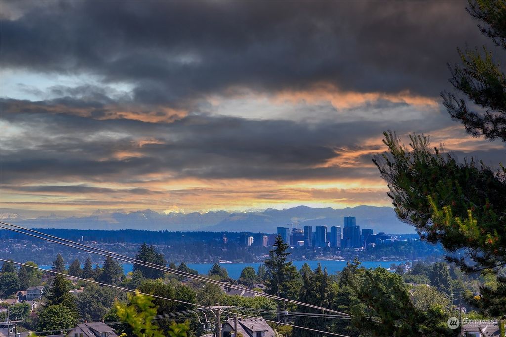 Photo of 3204 19th Avenue S, Seattle, WA 98144 (MLS # 2132346)
