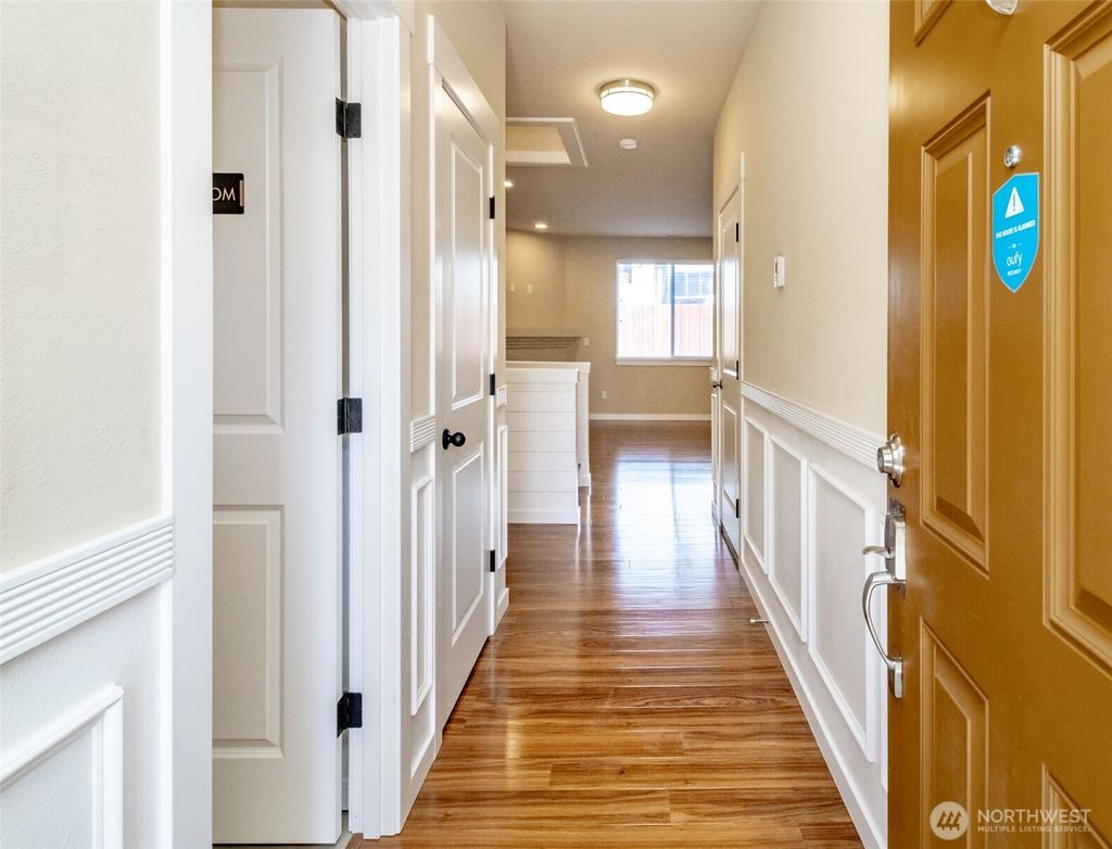 Photo of 21137 131st Place SE, Kent, WA 98031 (MLS # 2490834)