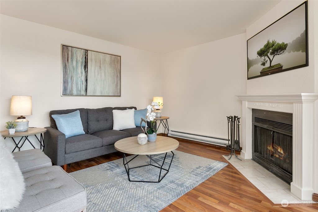 Photo of 4187 W Lake Sammamish Parkway SE #B307, Bellevue, WA 98008 (MLS # 2048710)