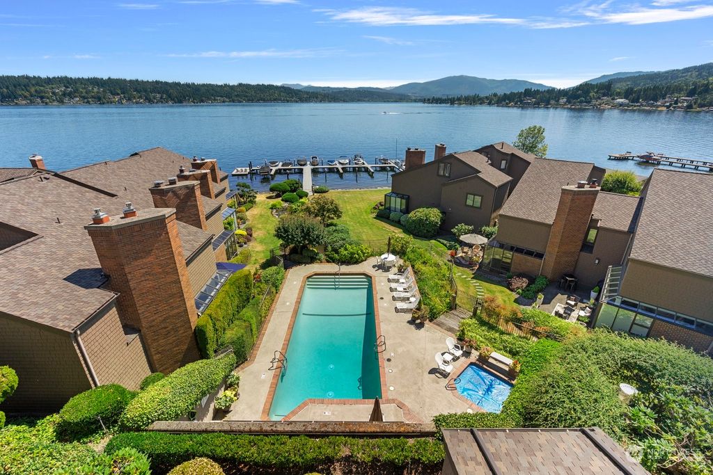 Photo of 3110 W Lake Sammamish Parkway SE #27, Bellevue, WA 98008 (MLS # 2176363)