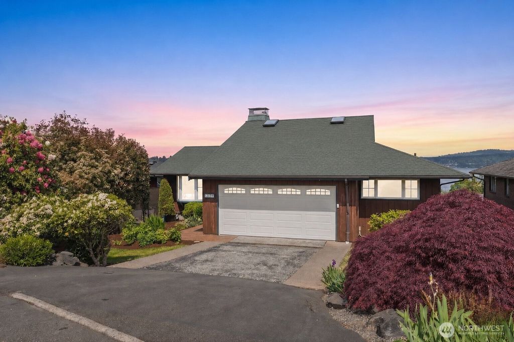 Photo of 10468 Forest Avenue S, Seattle, WA 98178 (MLS # 2524385)