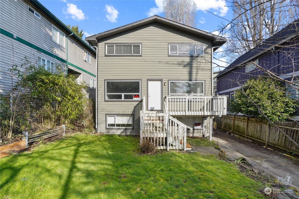 Photo of 2852 SW Genesee Street, Seattle, WA 98126 (MLS # 2330933)