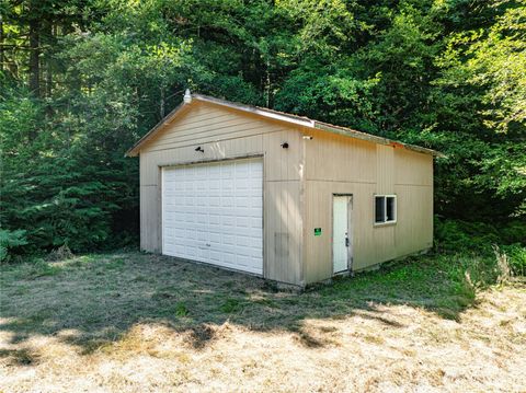 17528 425TH Avenue SE North Bend WA 98045