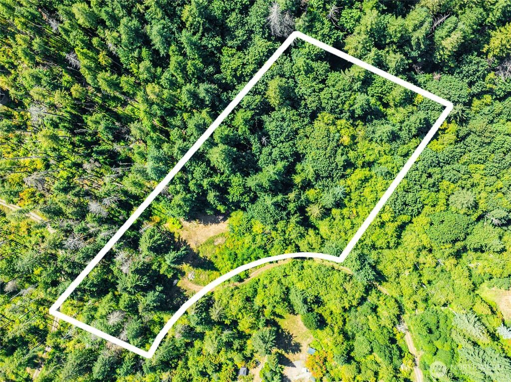 Photo of 17528 425TH Avenue SE, North Bend, WA 98045 (MLS # 2424672)