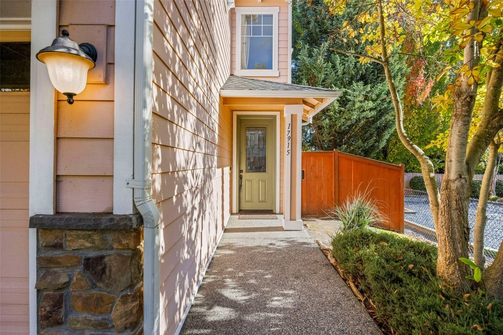 Photo of 17915 20th Avenue SE, Bothell, WA 98012 (MLS # 2597505)