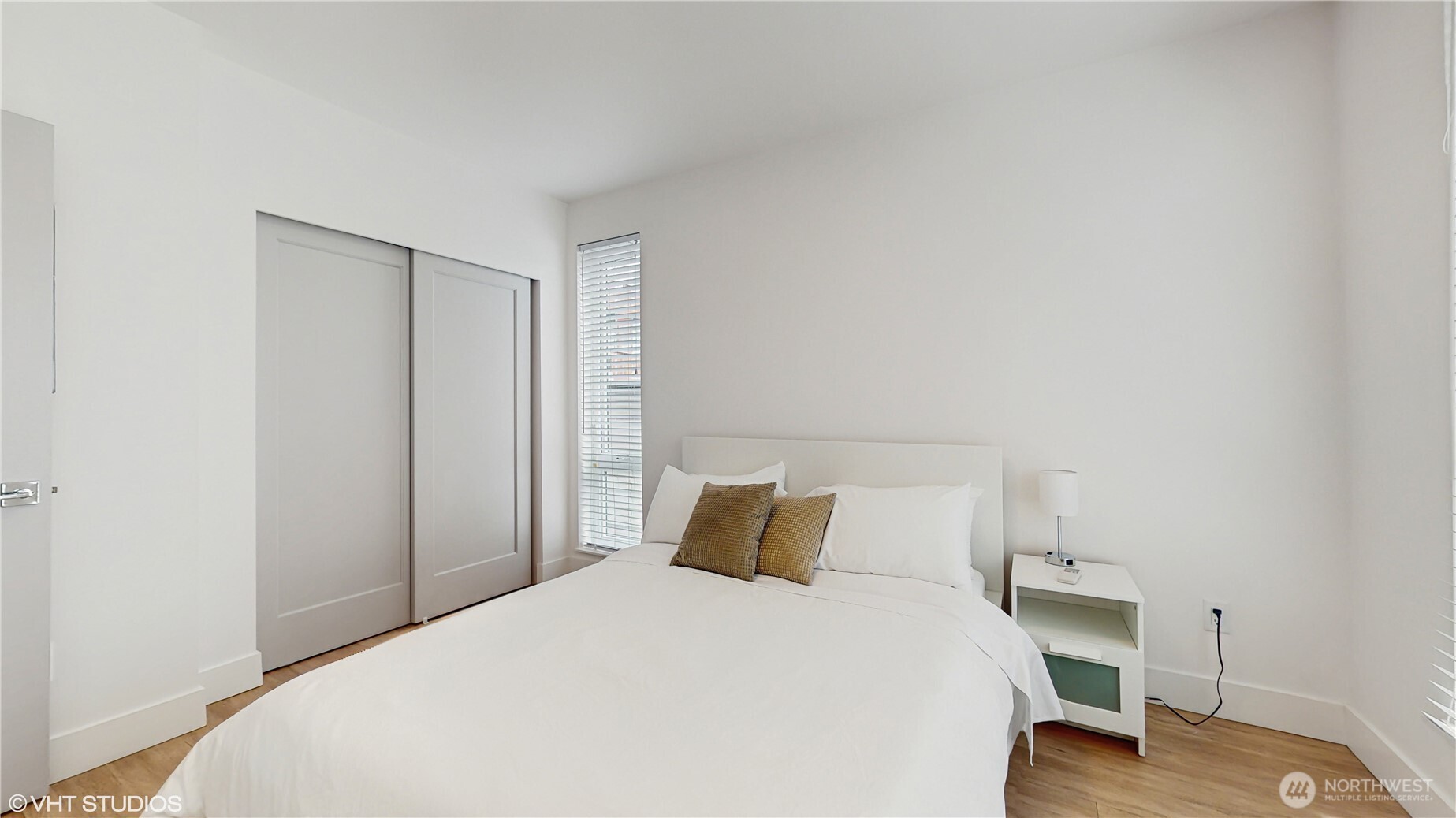 Seattle, Washington 98122, United States, 3 Bedrooms Bedrooms, ,3 BathroomsBathrooms,Residential,Active,165659