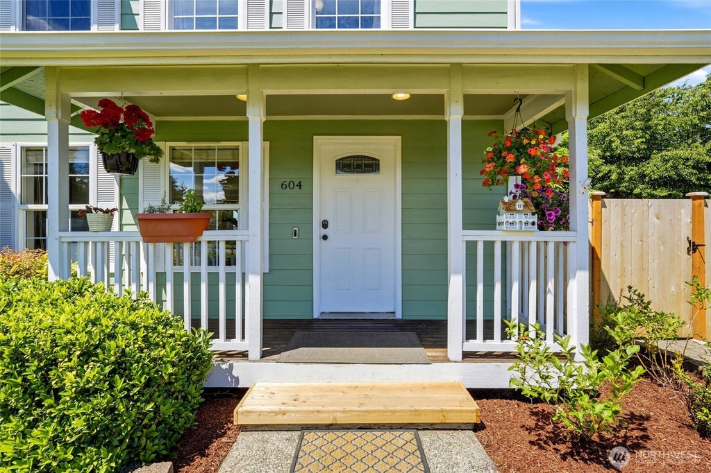 Photo of 604 Jordan Road, Granite Falls, WA 98252 (MLS # 2538215)