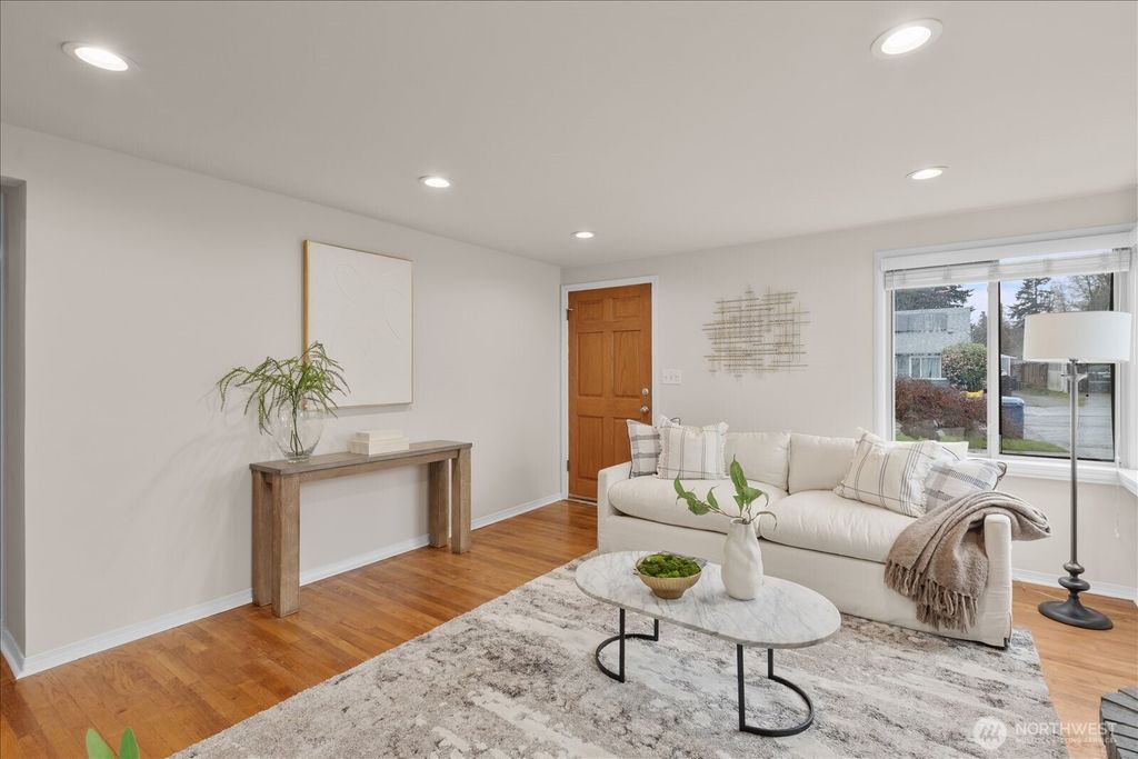 Photo of 12845 7th Avenue S, Burien, WA 98168 (MLS # 2487378)