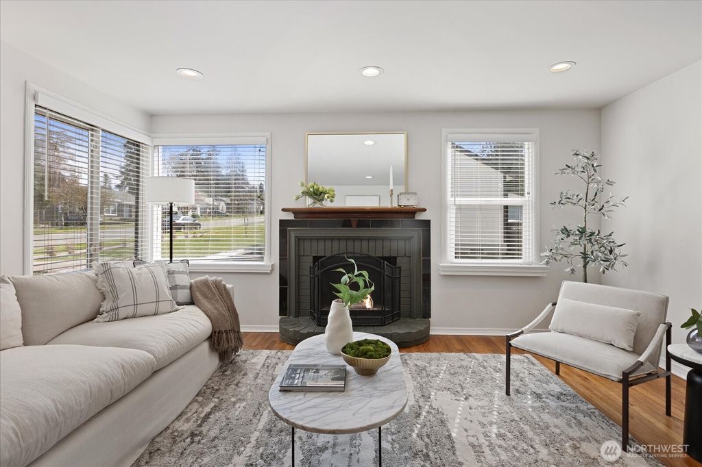 Photo of 12845 7th Avenue S, Burien, WA 98168 (MLS # 2487378)