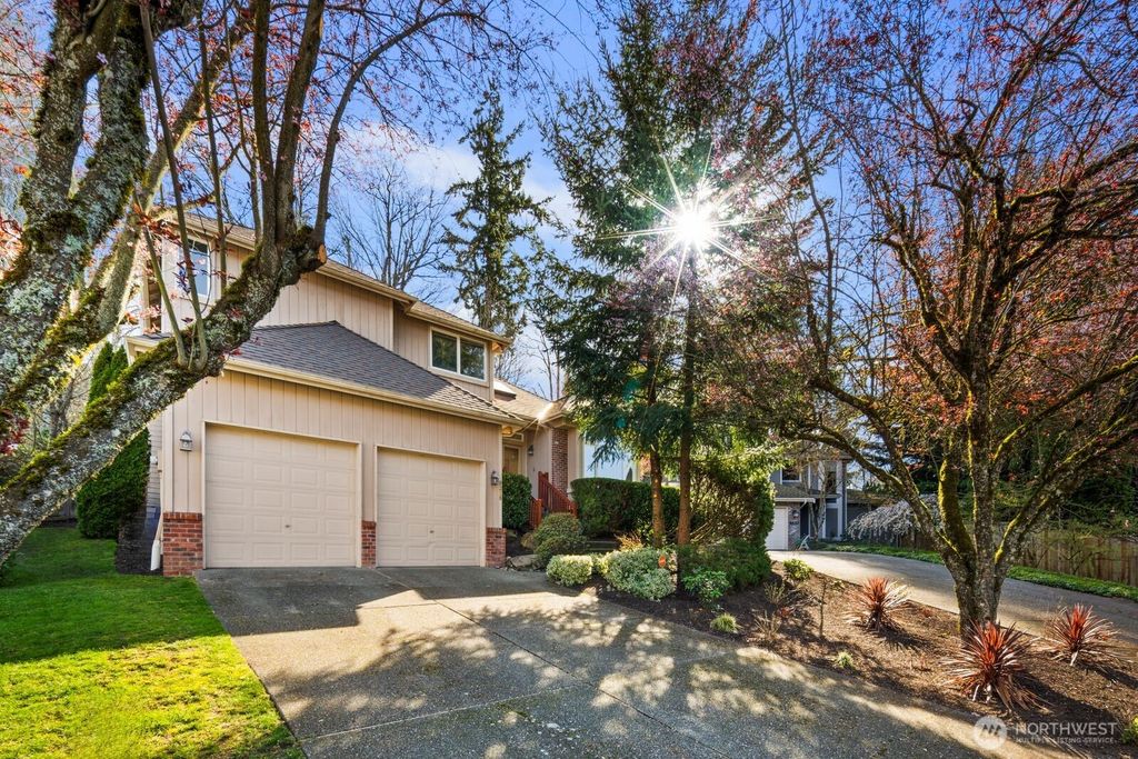 Photo of 8218 126th Place SE, Newcastle, WA 98056 (MLS # 2489703)