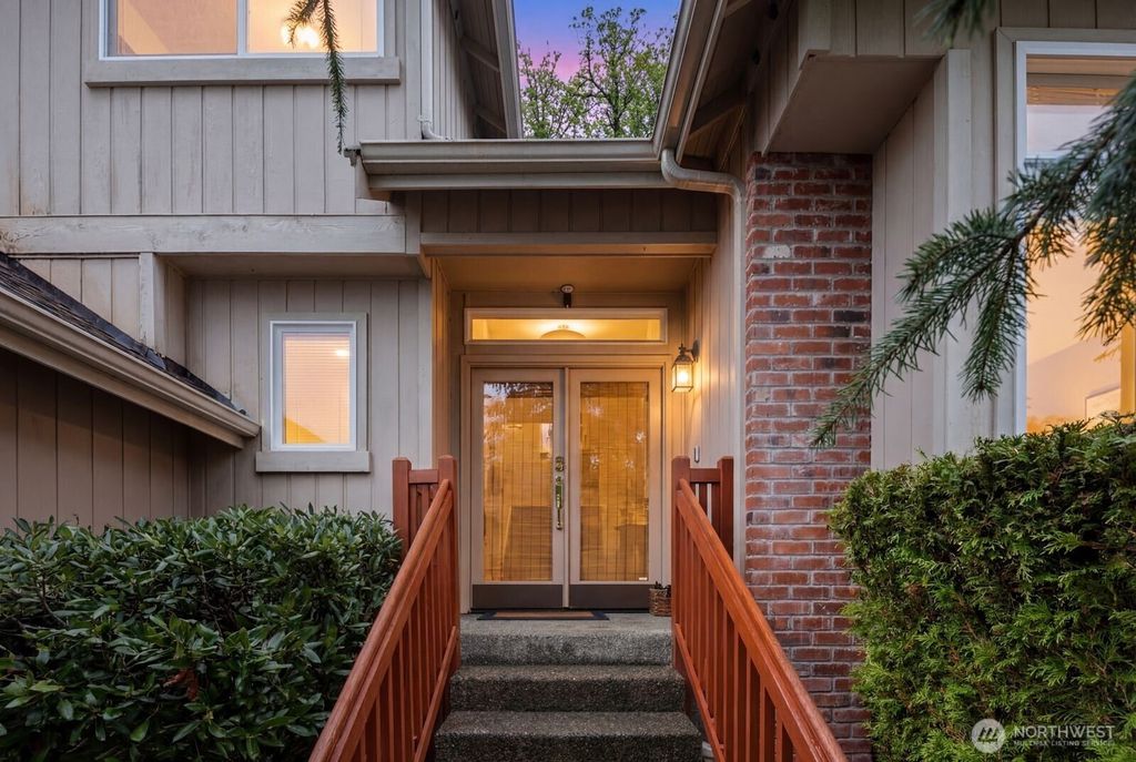 Photo of 8218 126th Place SE, Newcastle, WA 98056 (MLS # 2489703)