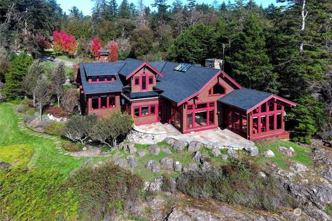 Photo of 535 MacGinitie Road, Friday Harbor, WA 98250 (MLS # 2255472)