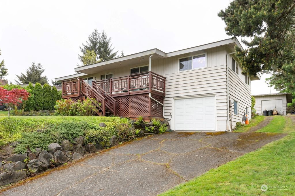 Photo of 14457 57th Avenue S, Tukwila, WA 98168 (MLS # 2226139)