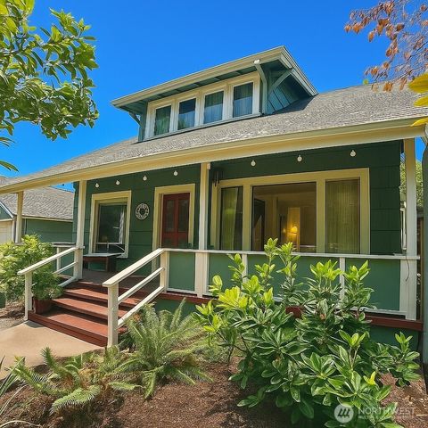 Photo of 4010 Henderson Boulevard SE, Olympia, WA 98501 (MLS # 2447570) Photo of 4010 Henderson Boulevard SE, Olympia, WA 98501 (MLS # 2447570)