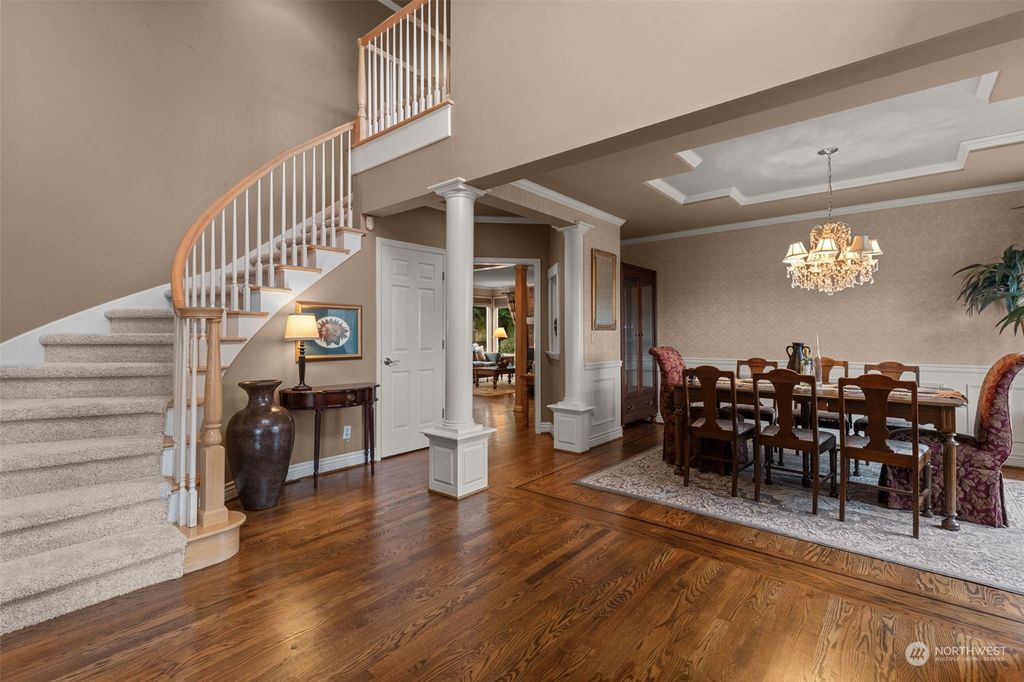 Photo of 2281 270th Court SE, Sammamish, WA 98075 (MLS # 2196435)
