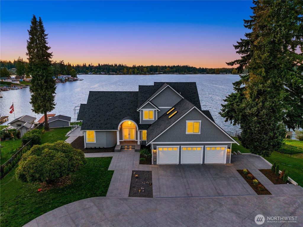 Photo of 4131 Peninsula Road, Stanwood, WA 98292 (MLS # 2445226)