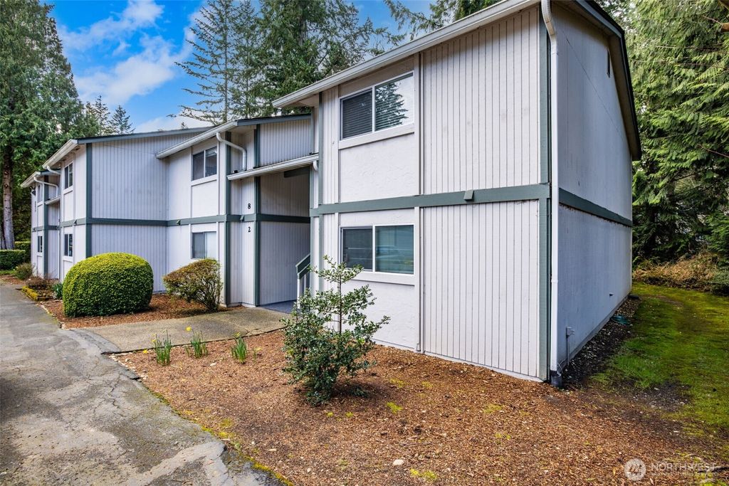 Photo of 429 S 321st Place #E7, Federal Way, WA 98003 (MLS # 2349657)