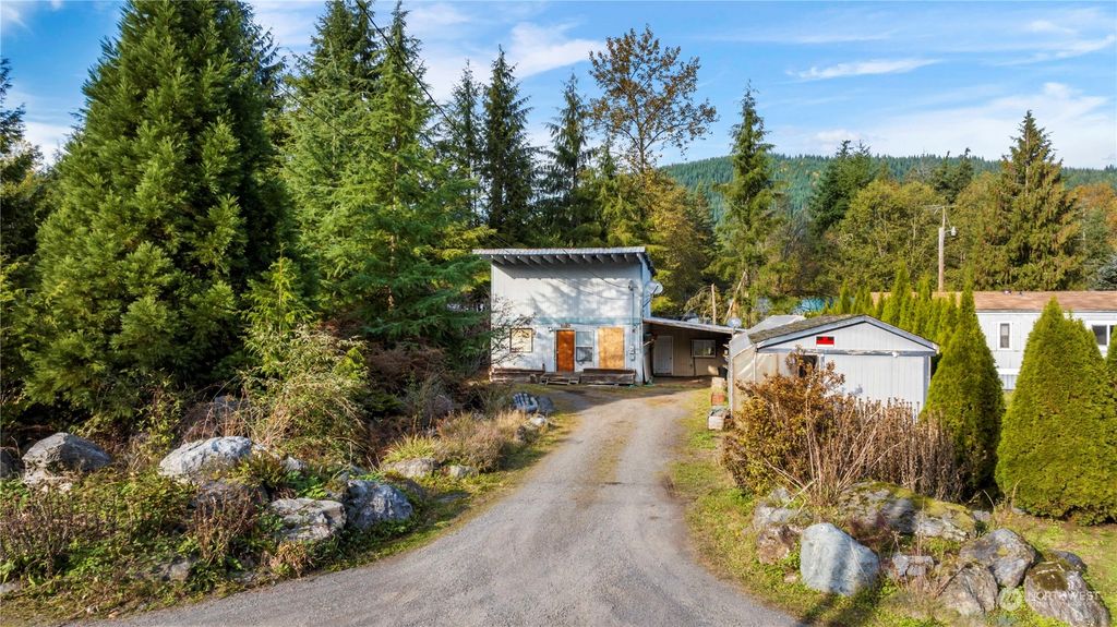 Photo of 22327 S Forest Loop Road, Granite Falls, WA 98252 (MLS # 2178328)