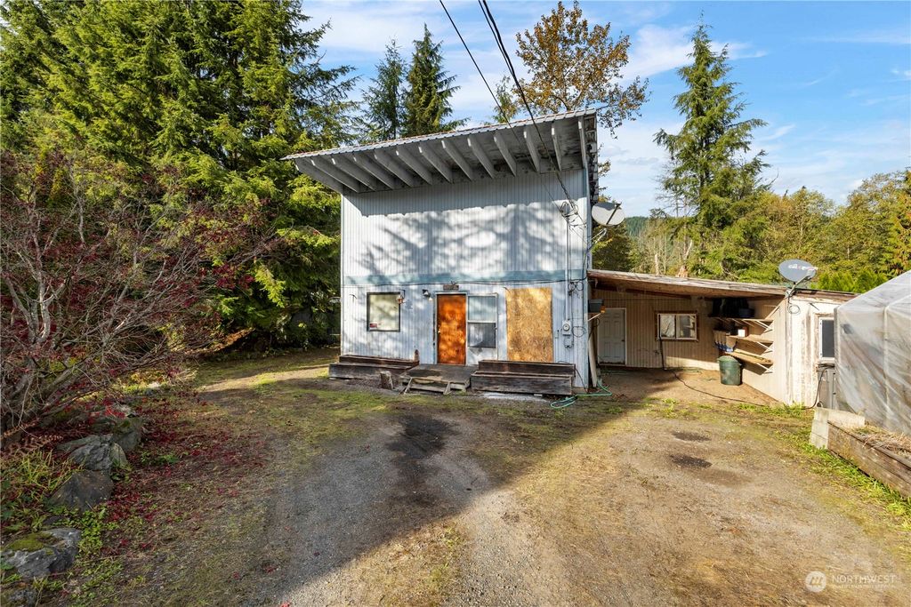 Photo of 22327 S Forest Loop Road, Granite Falls, WA 98252 (MLS # 2178328)