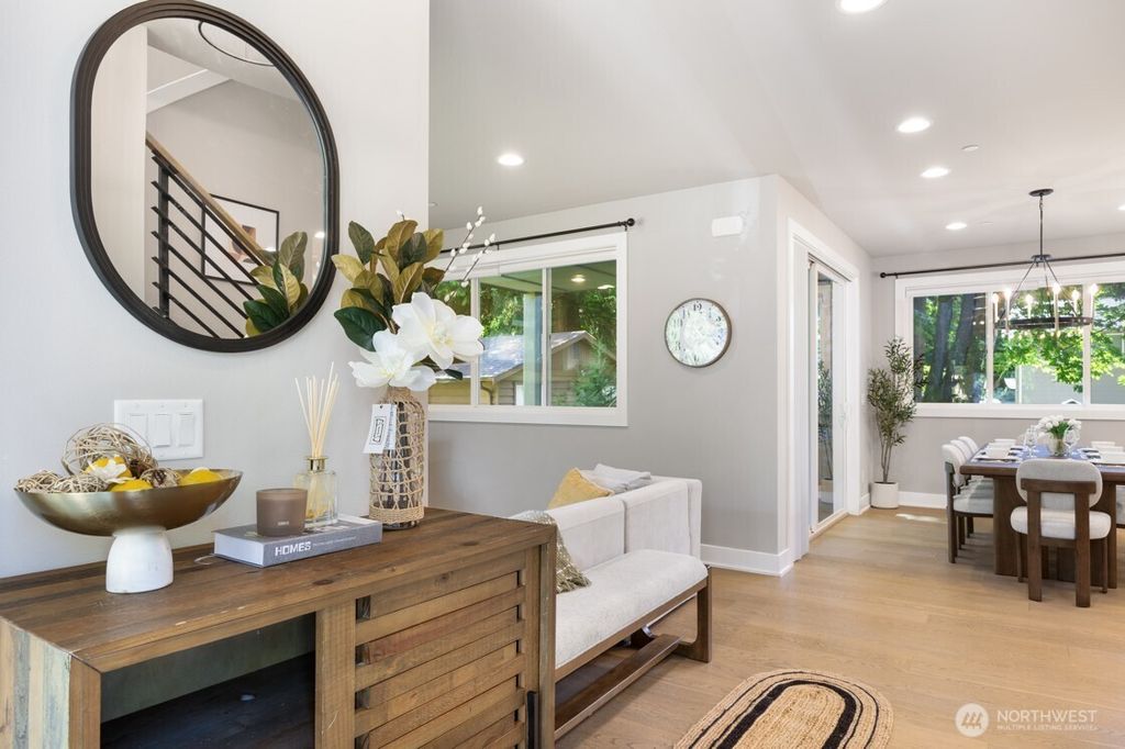 Photo of 8021 NE 127th Lane, Kirkland, WA 98034 (MLS # 2476147)