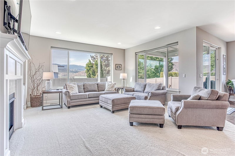 2028 SE Legacy Place
