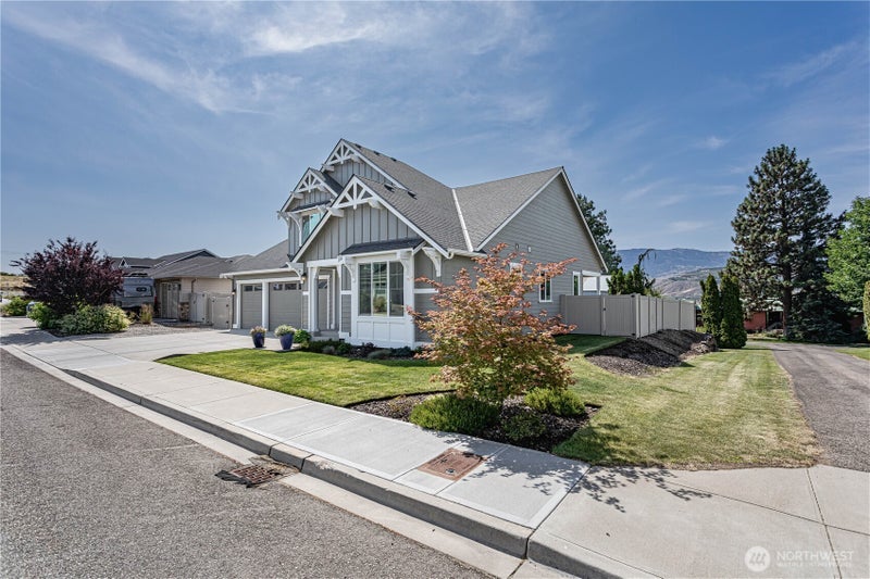 2028 SE Legacy Place
