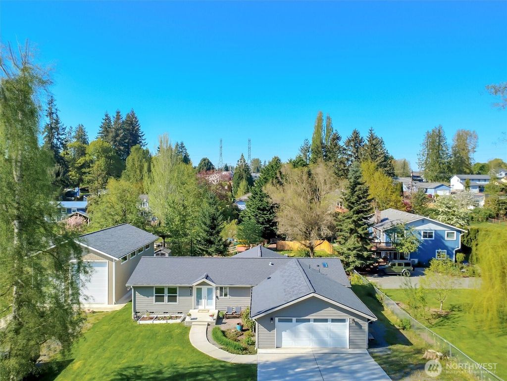Photo of 606 18th Street, Snohomish, WA 98290 (MLS # 2515786)