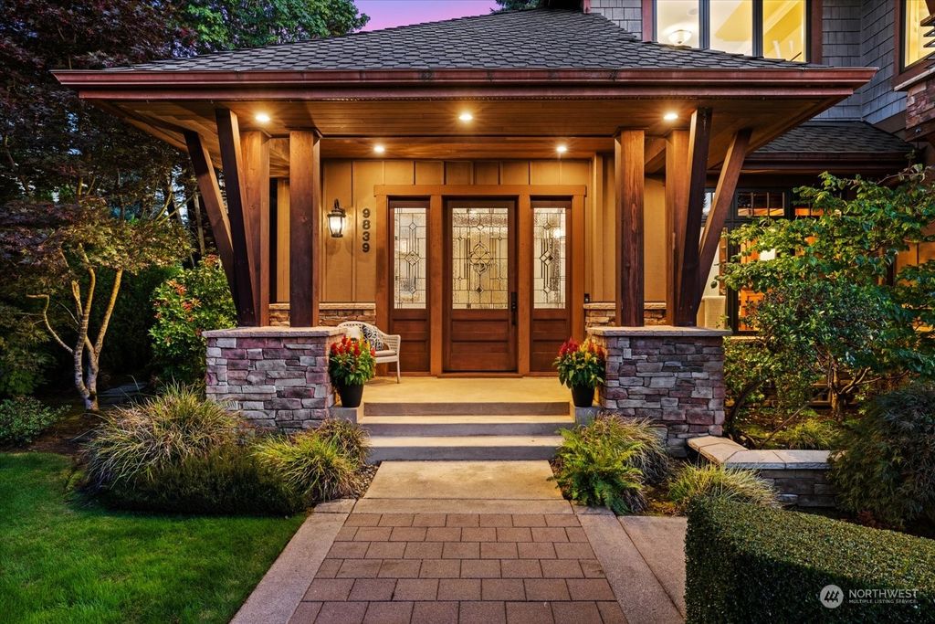 Photo of 9839 NE 31st Street, Bellevue, WA 98004 (MLS # 2151503)