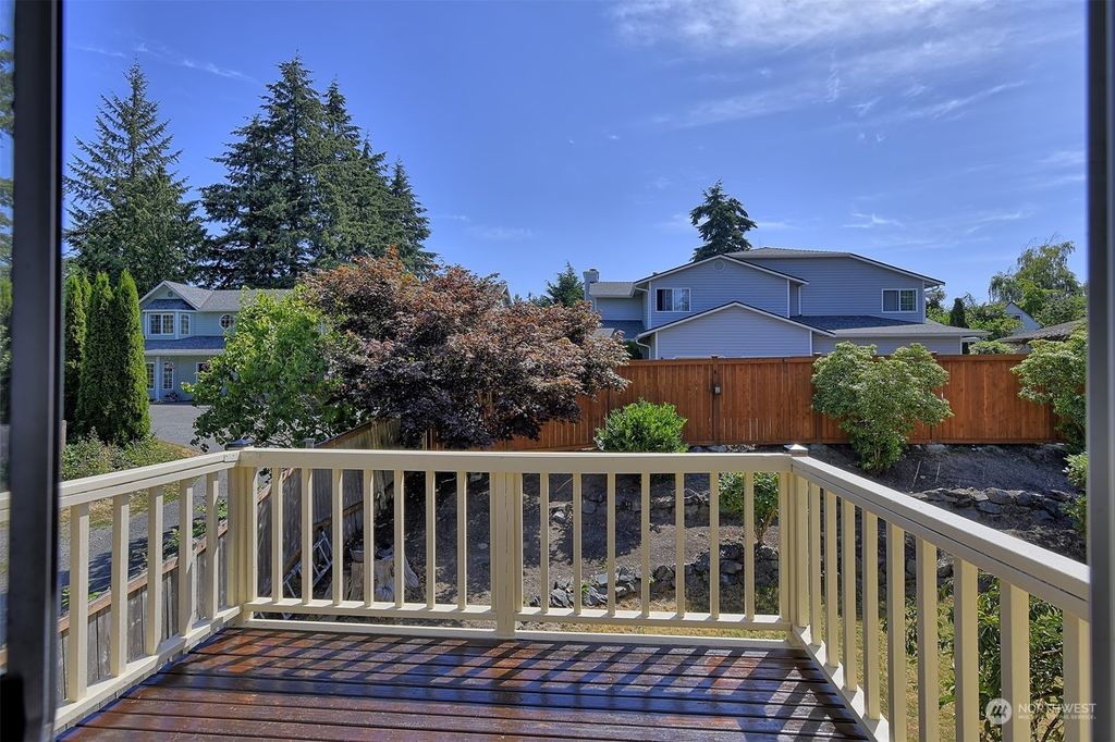 Photo of 6303 Berkshire Drive, Everett, WA 98203 (MLS # 2261568)