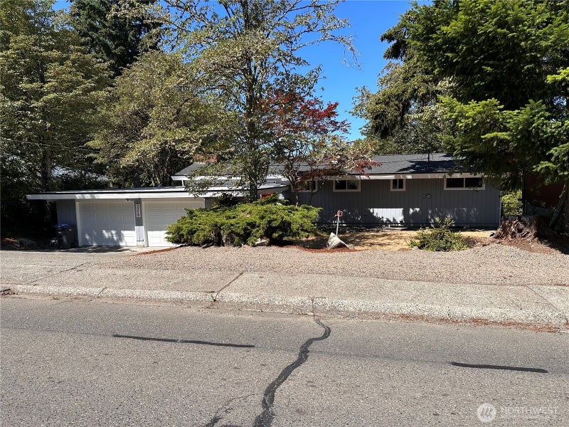 3219 Halverson Avenue