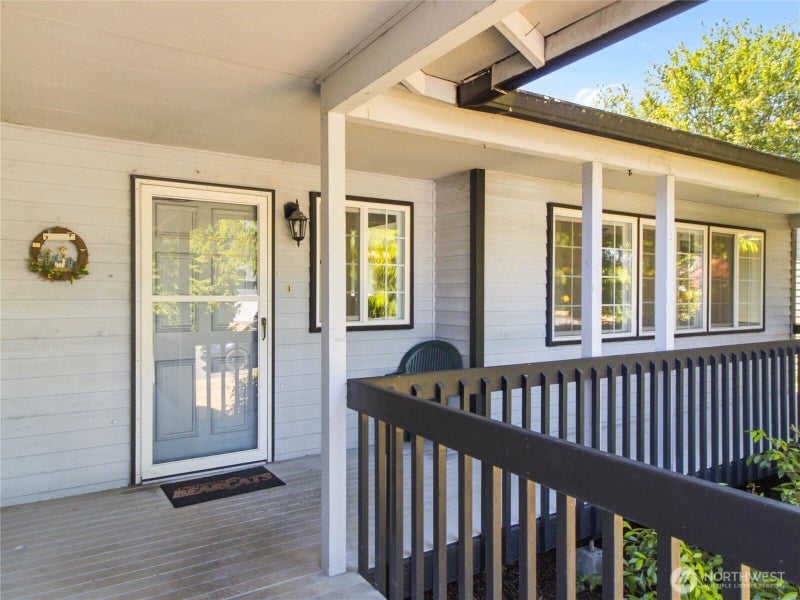 1239 S 236th Place