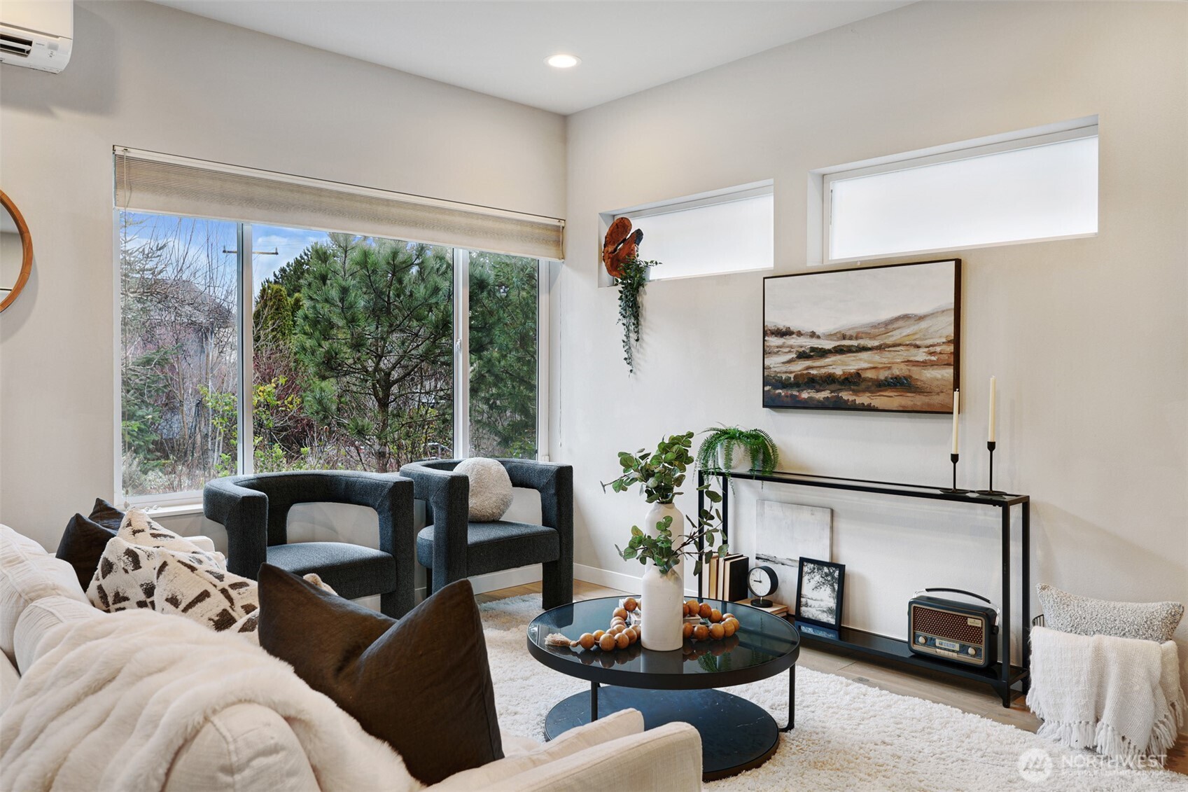 3660 Courtland Place S