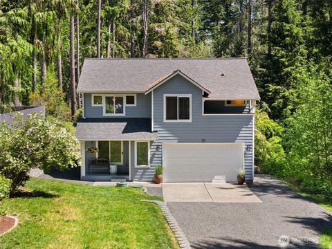 Photo of 30 E Stirling Court, Shelton, WA 98584 (MLS # 2531019)