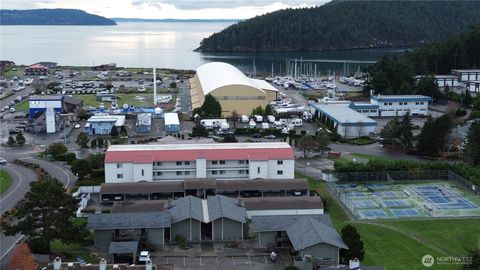 Photo of 1710 Skyline Way #B103, Anacortes, WA 98221 (MLS # 2458321)