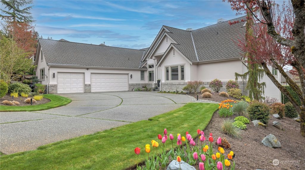 Photo of 5323 189th Avenue NE, Sammamish, WA 98074 (MLS # 2156112)