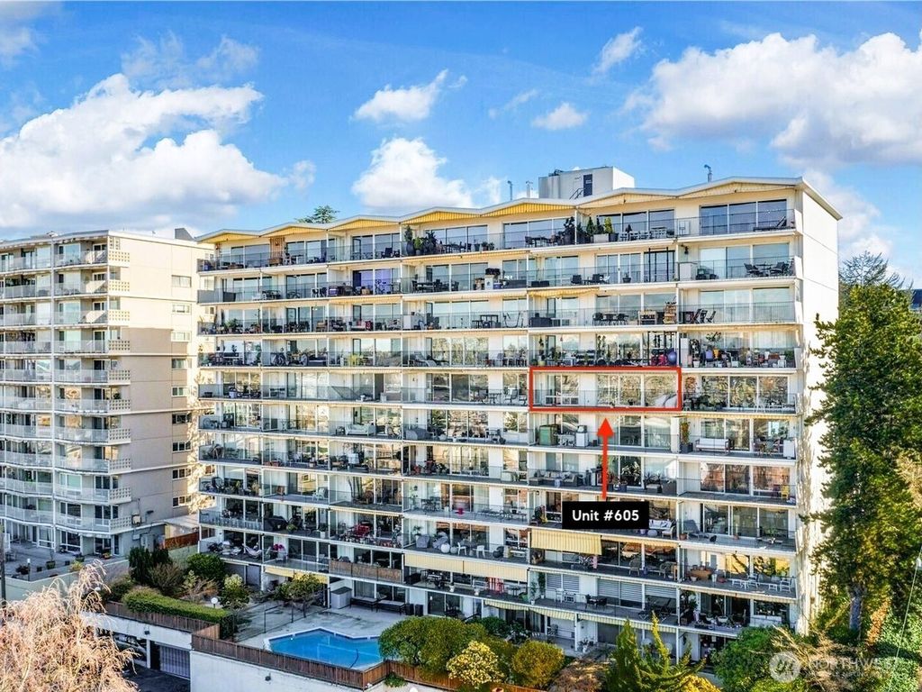 Photo of 505 Belmont Avenue NE #605, Seattle, WA 98102 (MLS # 2444629)