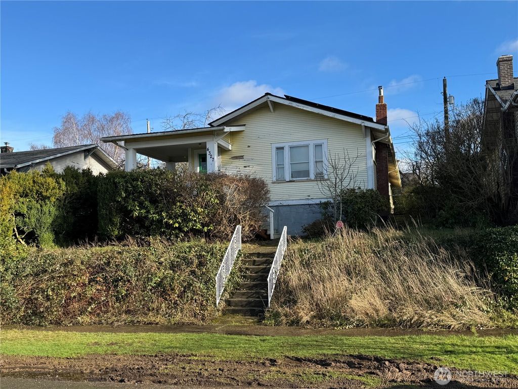 Photo of 4327 S Bell Street, Tacoma, WA 98418 (MLS # 2467186)
