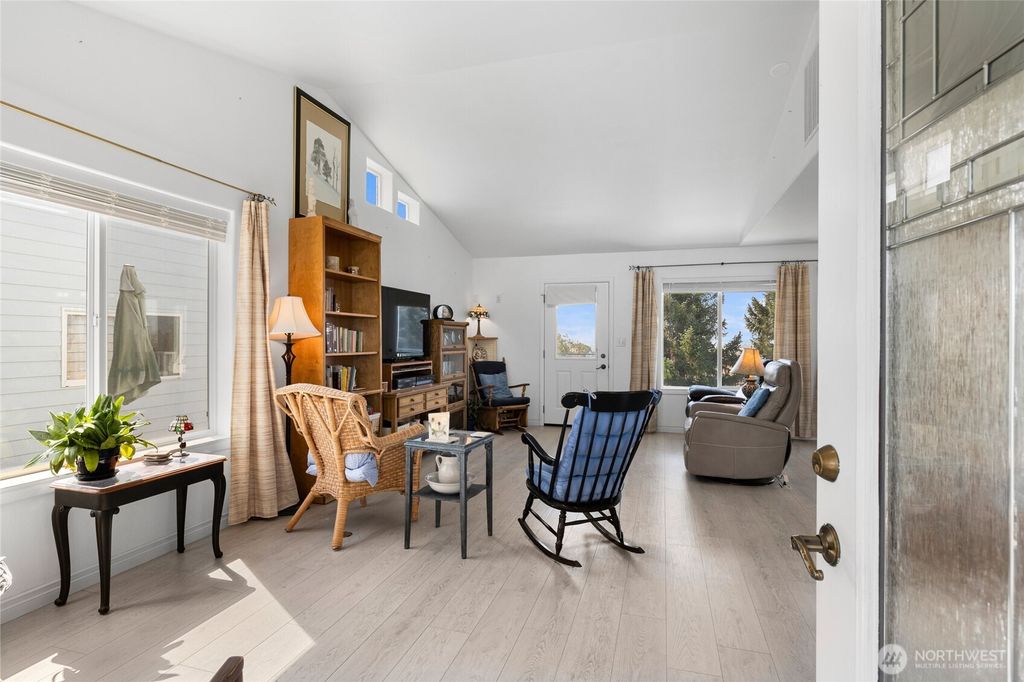 Photo of 13021 Road 12.7 NW, Quincy, WA 98848 (MLS # 2484740)