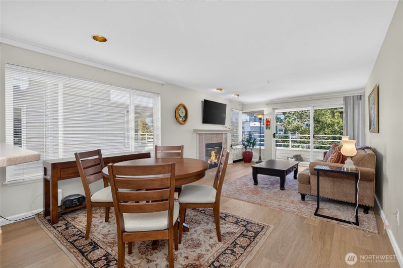 2125 California Avenue SW 302