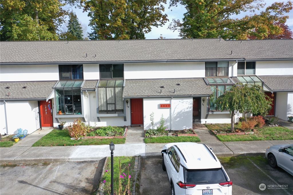 Photo of 4807 76th Street NE #12, Marysville, WA 98270 (MLS # 2305932)