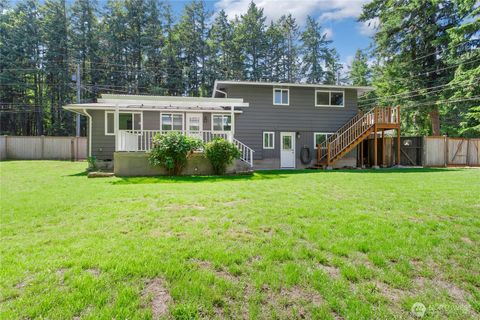 8217 50th Avenue E Tacoma WA 98443