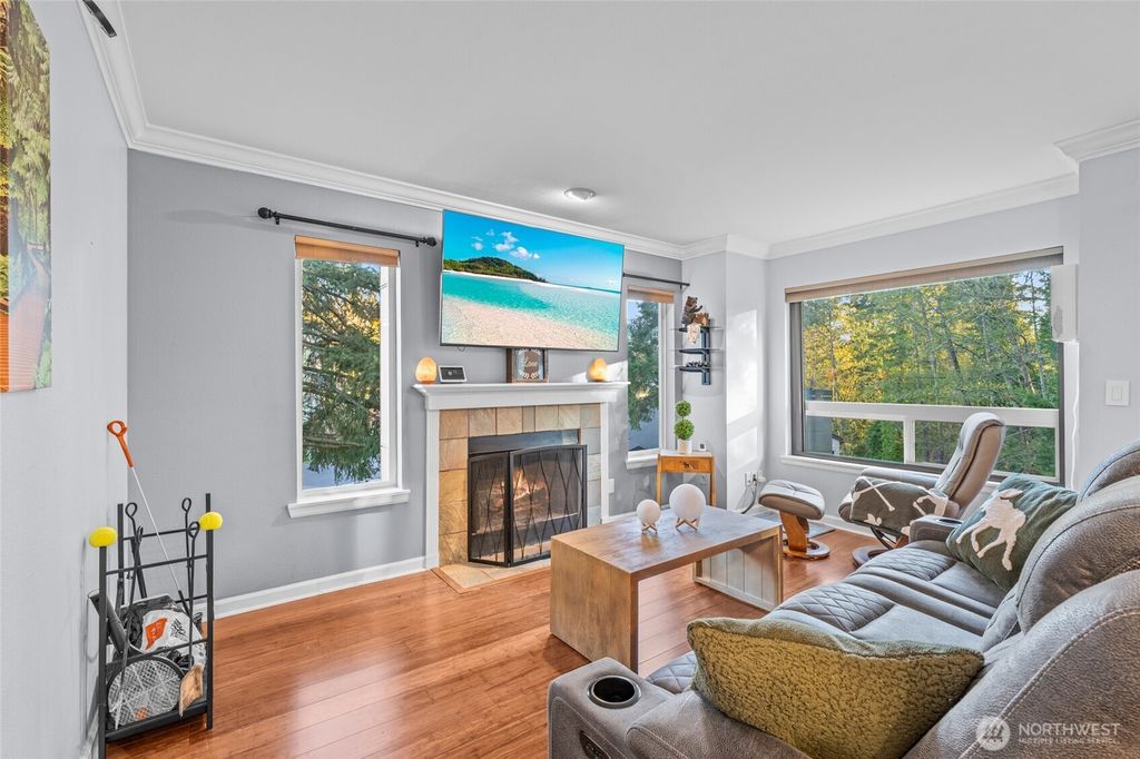 Photo of 31500 33rd Place SW #D201, Federal Way, WA 98023 (MLS # 2504217)