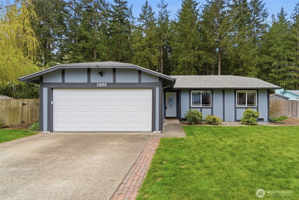 Photo of 2955 Poncho Villa Place SE, Port Orchard, WA 98366 (MLS # 2492760)