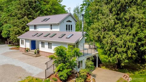 19510 190th Avenue E Orting WA 98360