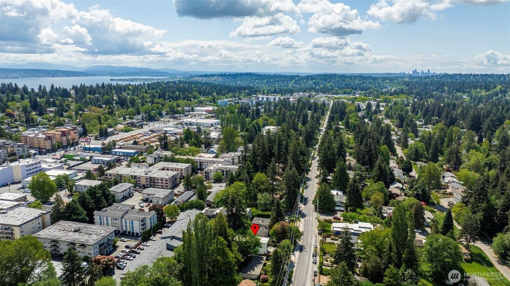 Photo of 14016 30th Avenue NE, Seattle, WA 98125 (MLS # 2372960)