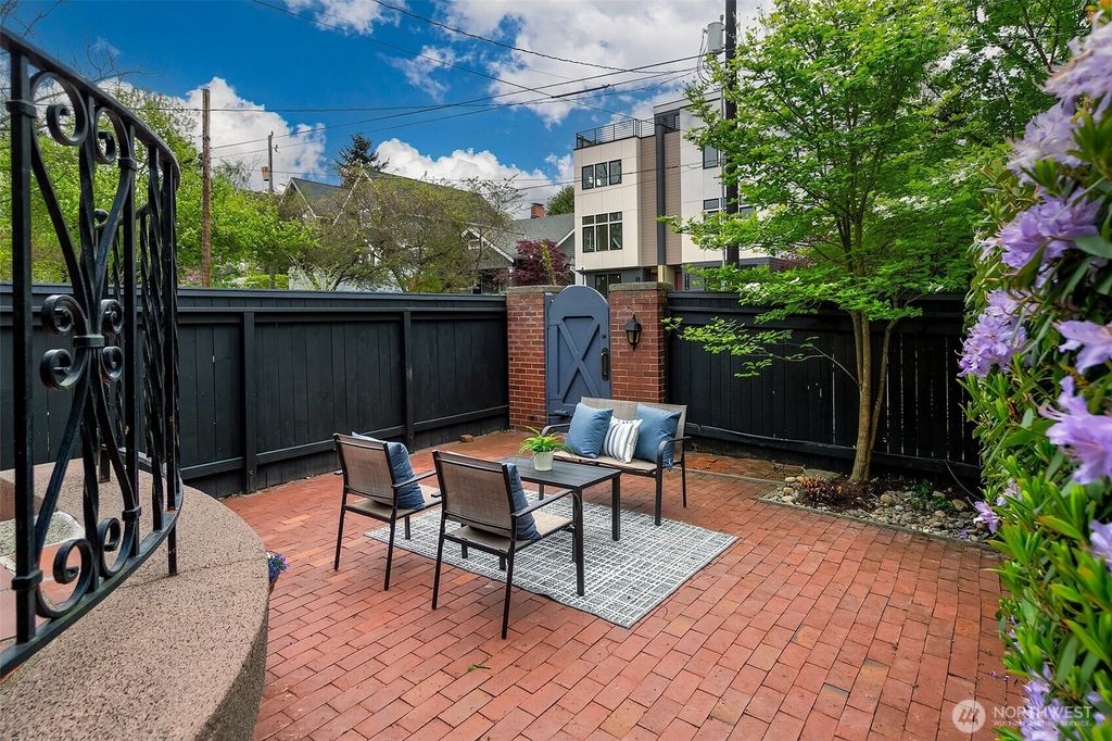 Photo of 1408 N 48th Street, Seattle, WA 98103 (MLS # 2510392)