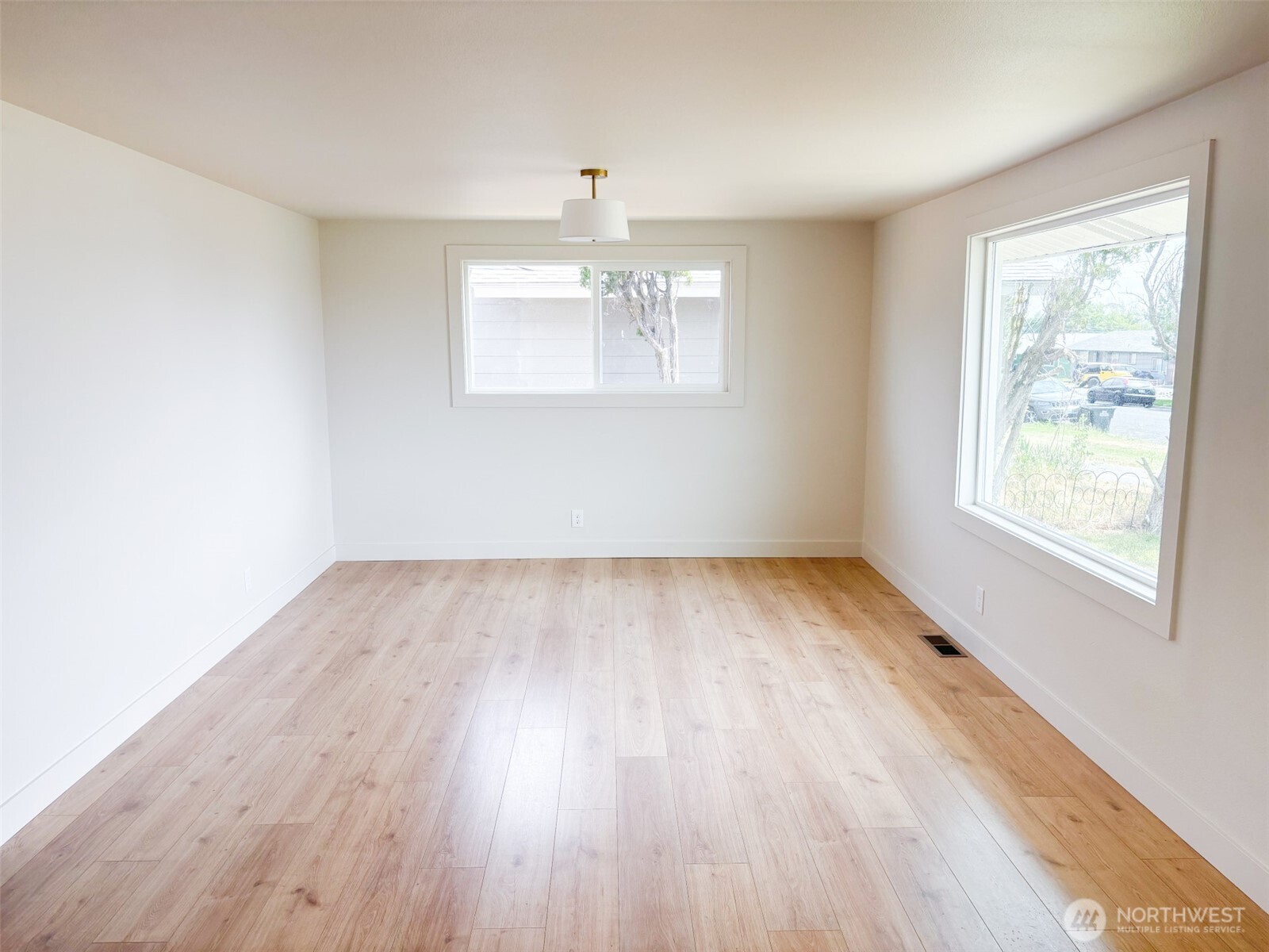 308 N Dale Road