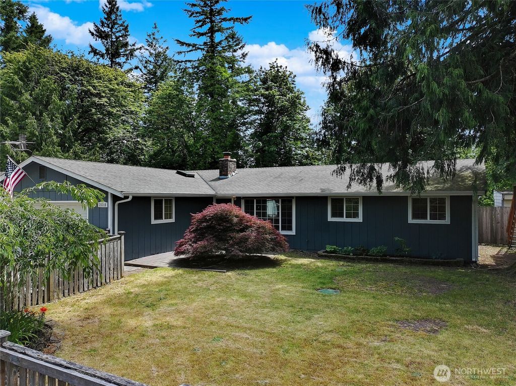 Photo of 25318 182nd Avenue SE, Covington, WA 98042 (MLS # 2394872)