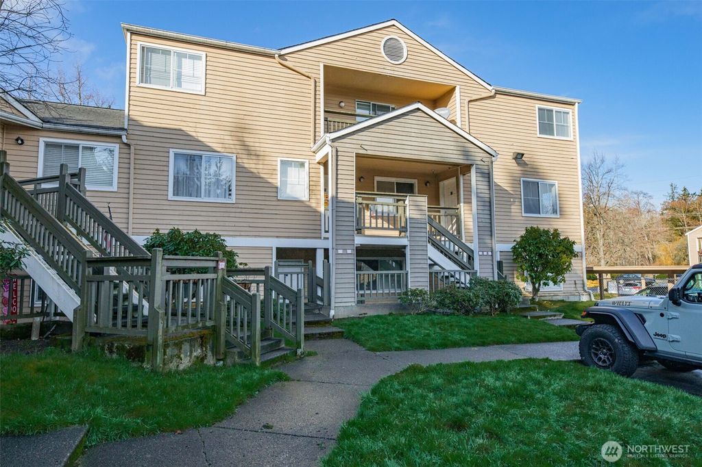 Photo of 5300 Harbour Pointe Boulevard #N307, Mukilteo, WA 98275 (MLS # 2486256)