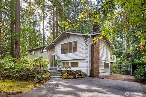 Photo of 18326 16th Place W, Lynnwood, WA 98037 (MLS # 2442073)